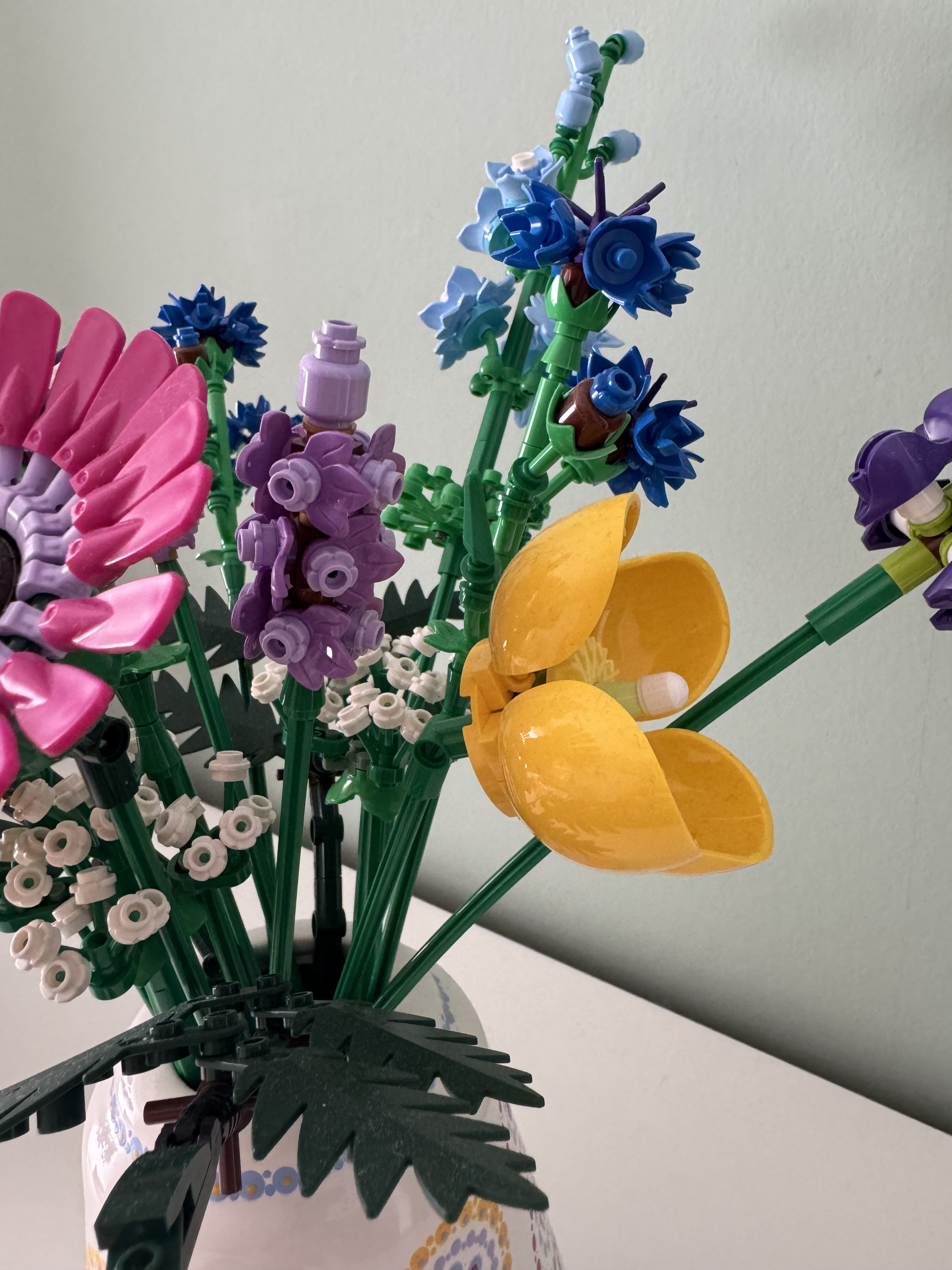 Close up van LEGO wildflower boeket