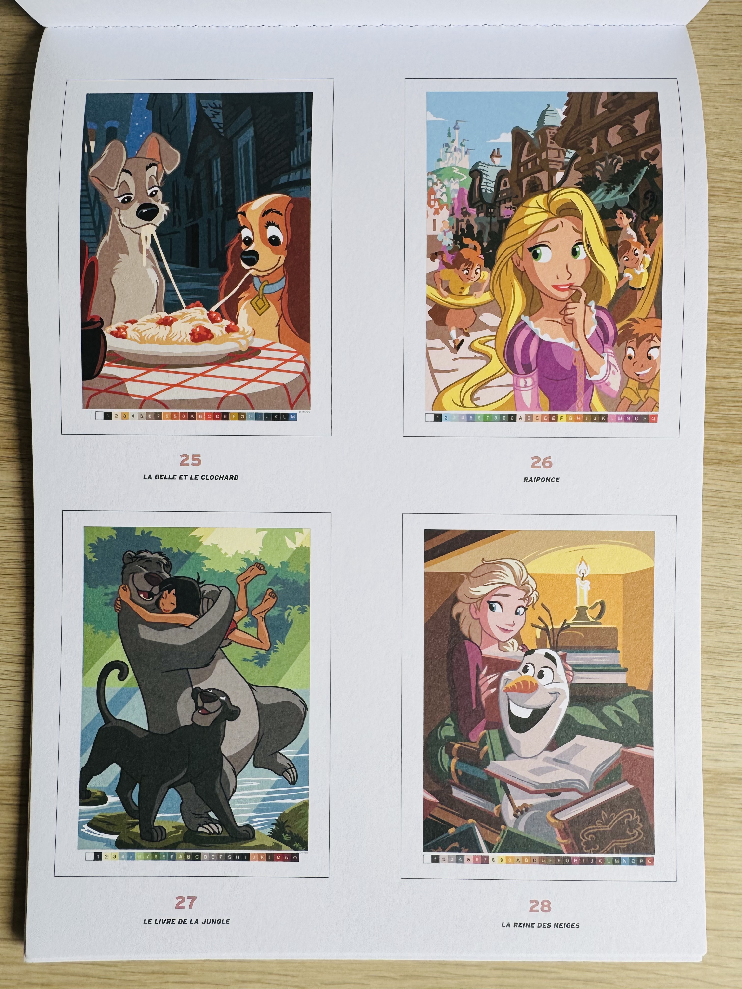 Vier oplossingen van kleurplaten uit het grands Classiques bloc