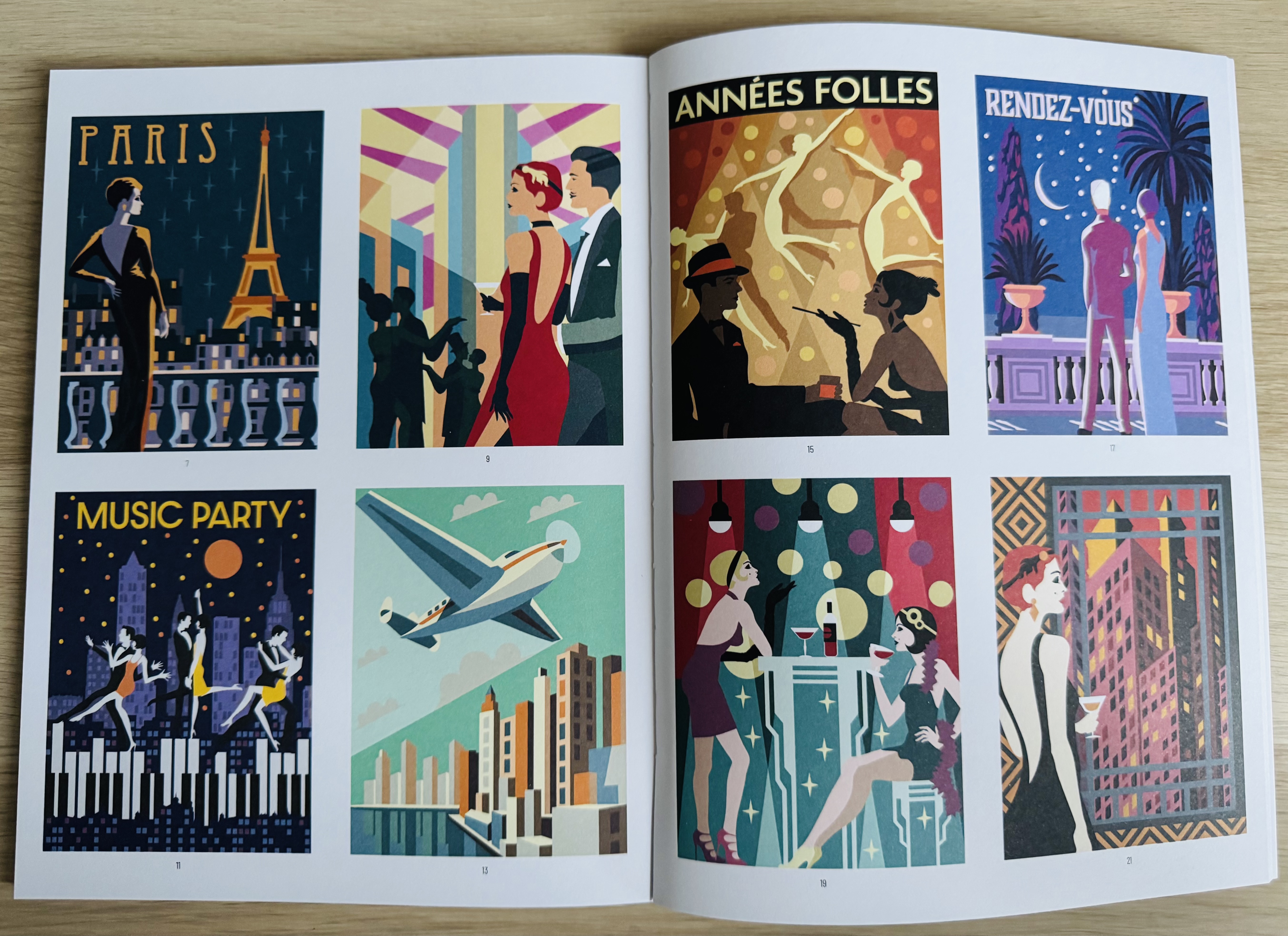 Voorbeeldpagina uit kleurboek Incroyables Annees Folles met ingekleurde kleurplaten uit dit boek