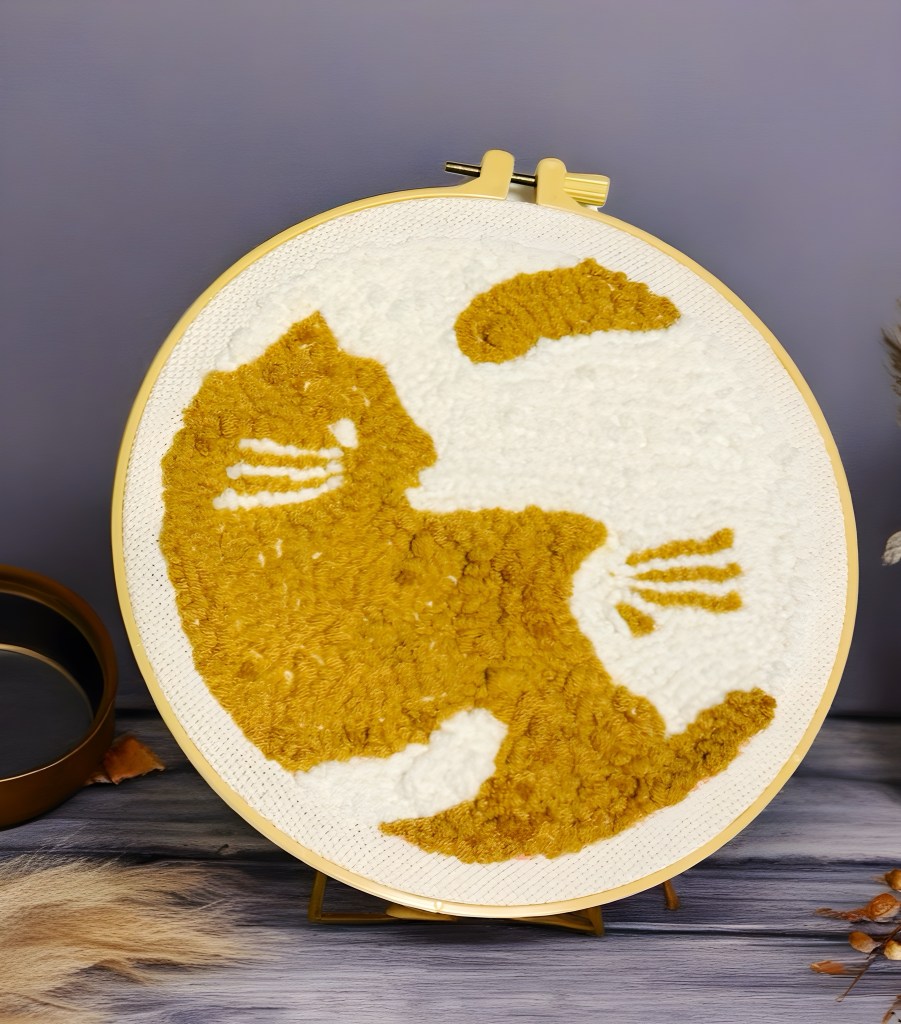 Punch needle poezen die af is