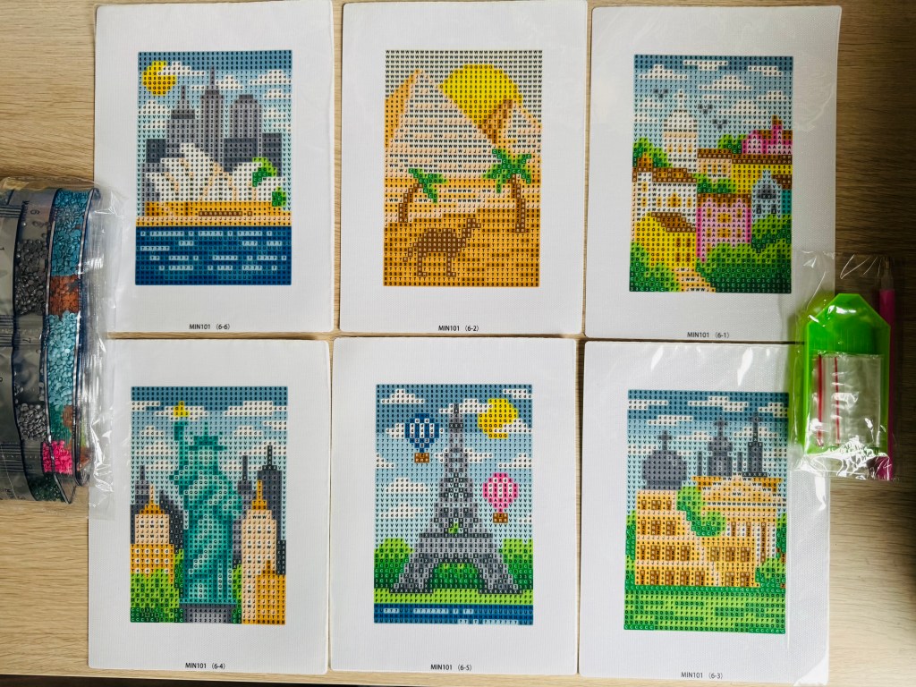 Alle diamond painting schilderijtjes uit de set