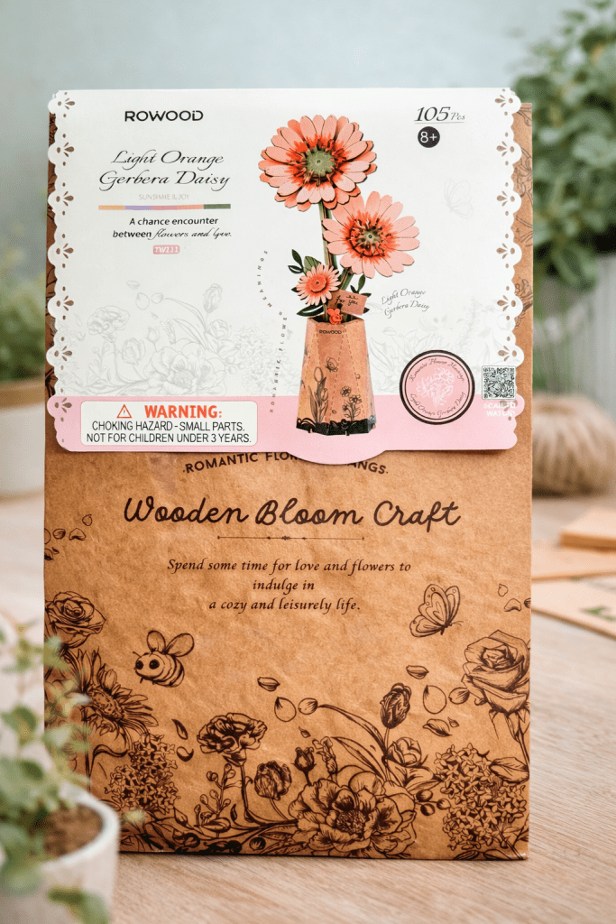 De verpakking van de houten gerbera