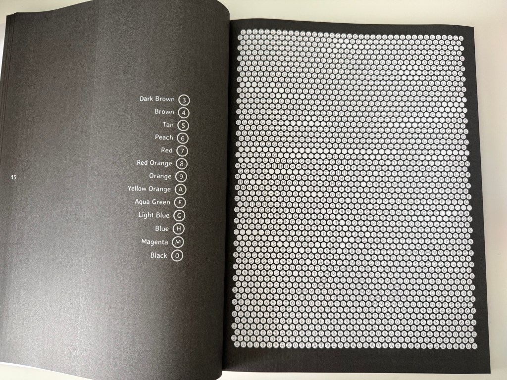 Een nog niet ingekleurde kleurplaat uit het boek